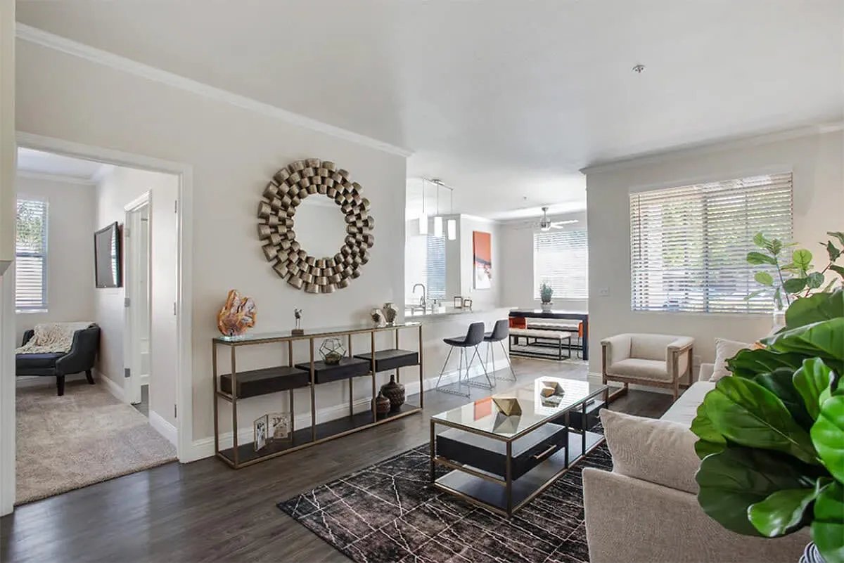 Villagio Luxury Apartments — Photo 4