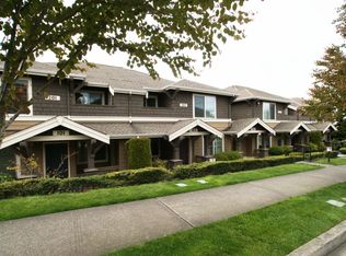 1981 24th Ave NE APT 102, Issaquah, WA 98029