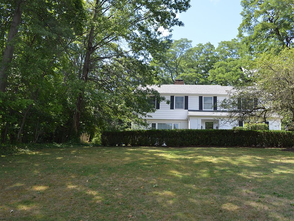 1st image of 3330 Somerset Dr