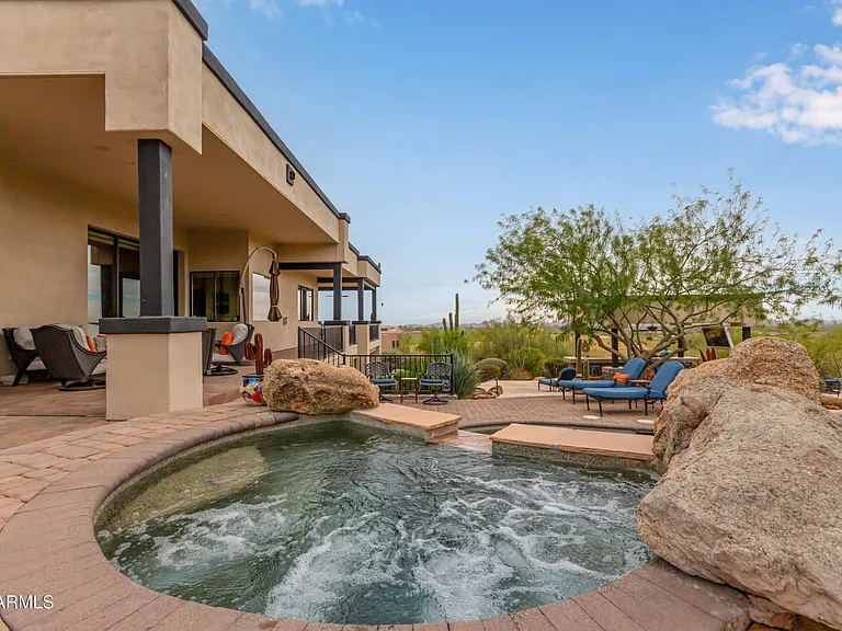 36138 N Summit Dr — Photo 55
