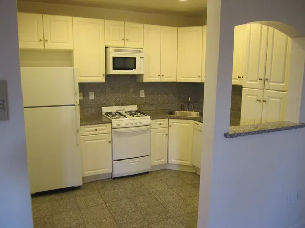 26 West 70th Street image 1 of 11