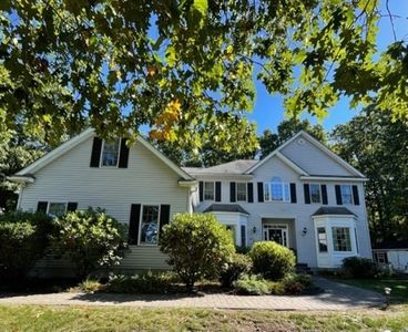 27 Old Cart Path, Holliston, MA, 01746