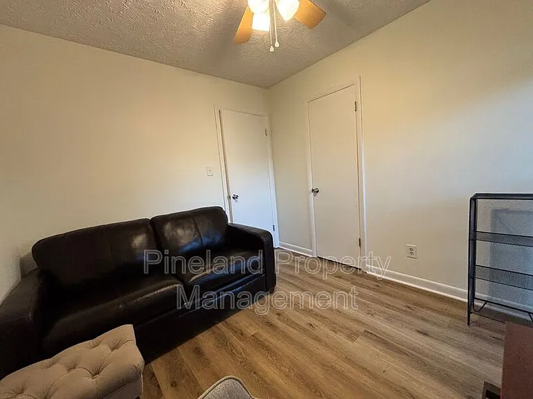 2012 Lakemeadow Dr — Photo 53