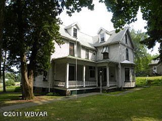 1st image of 837 Main St