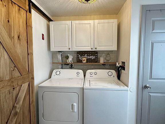5th image of 15 Culver Street #69
