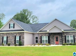 314 Lakeview Ct, Gadsden, AL 35905