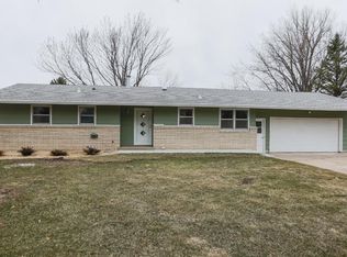 3199 81st St E, Inver Grove Heights, MN 55076