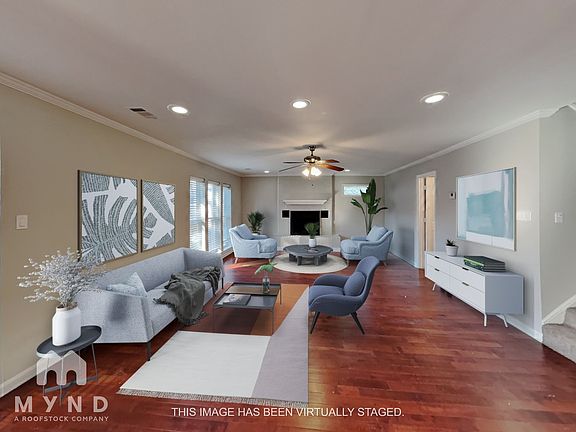 5th image of 8145 Creekside Cir N