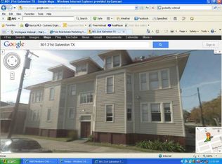801 21st St APT 1, Galveston, TX 77550