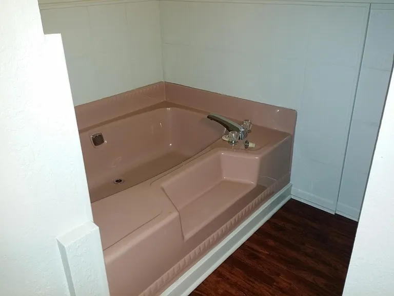 1119 Alta Vista Dr — Photo 6