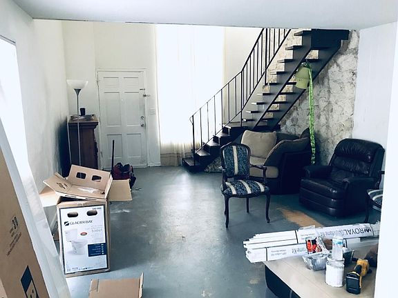 4th image of 1510 Salzedo St APT 1