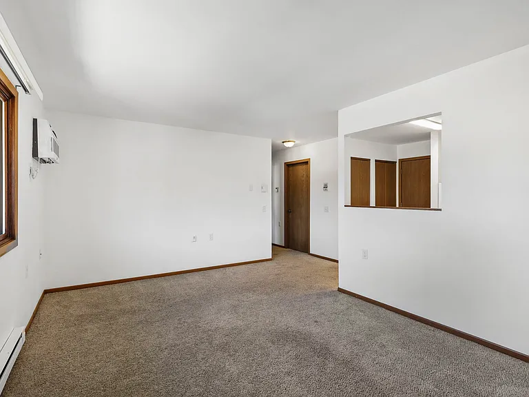 501 Alan Dr #204 — Photo 6