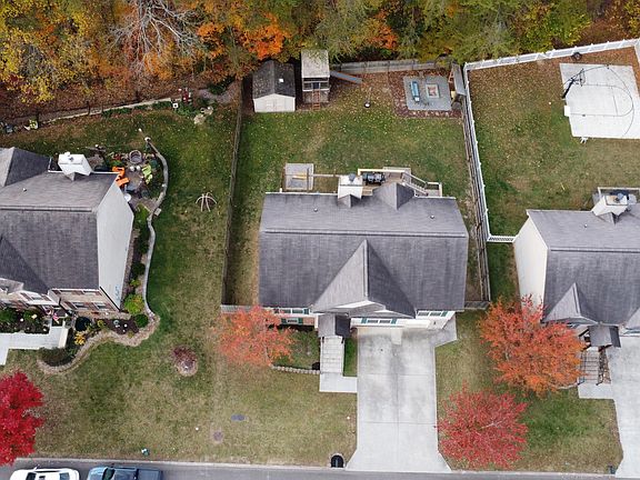 3rd image of 7107 Grizzly Creek Ln