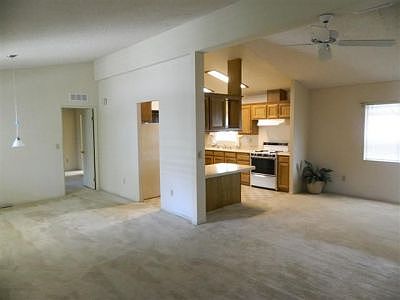 Living room/Dining