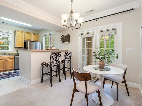 4th image of 733 Providence Glen Dr #0