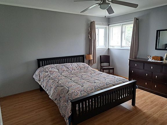5th image of 837 Appletree Ln