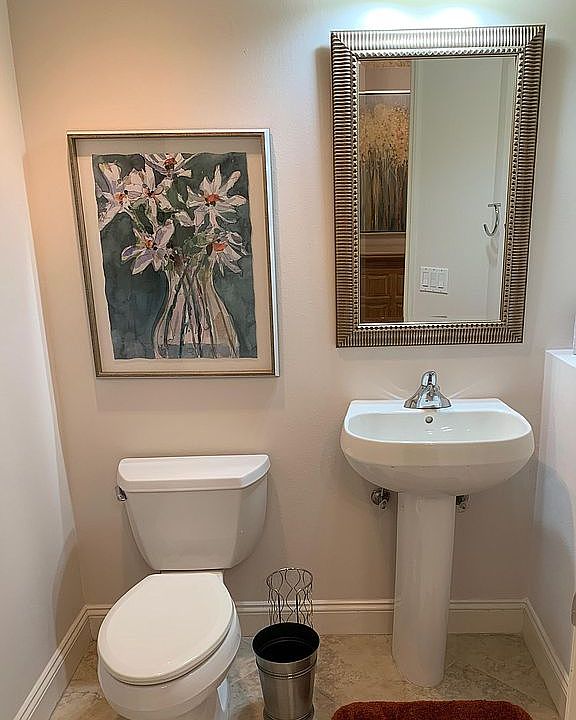 Powder Room off foyer