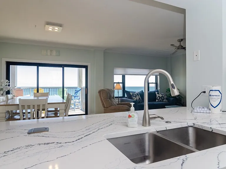 2400 N Lumina Ave #2 — Photo 4