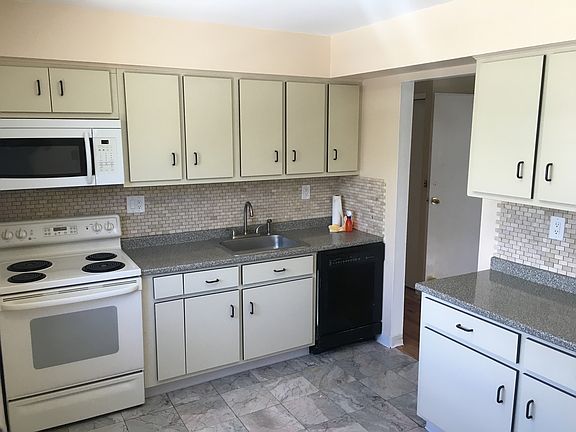 3rd image of 1749 215th St