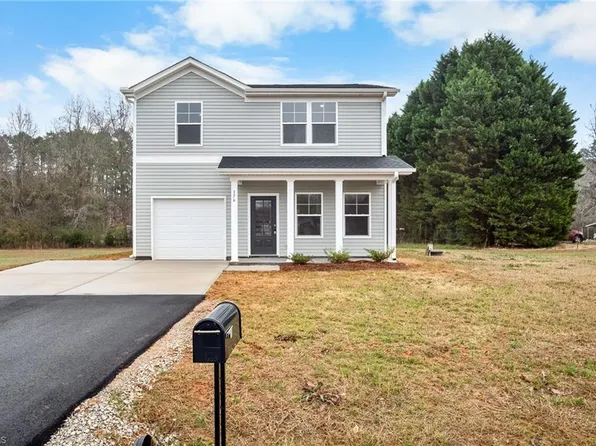 176 Sparrow Ln, Lexington, NC 27295