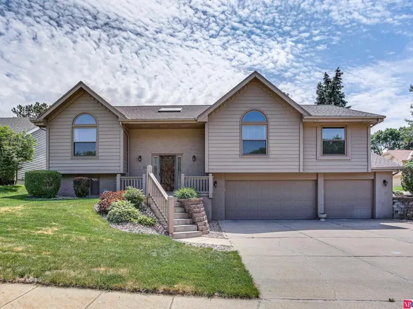 1105 N 153rd Ave, Omaha, NE 68154