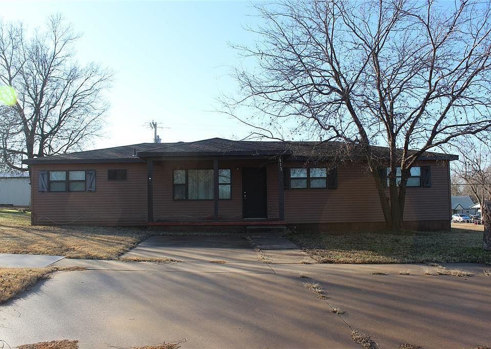 1st image of 413 W 2nd St