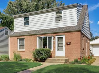 5436 N 55th St, Milwaukee, WI 53218