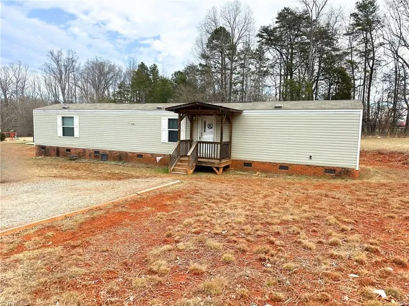 198 James Rd, Advance, NC 27006