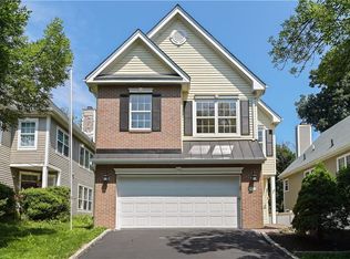 174 Benefield Blvd, Peekskill, NY 10566