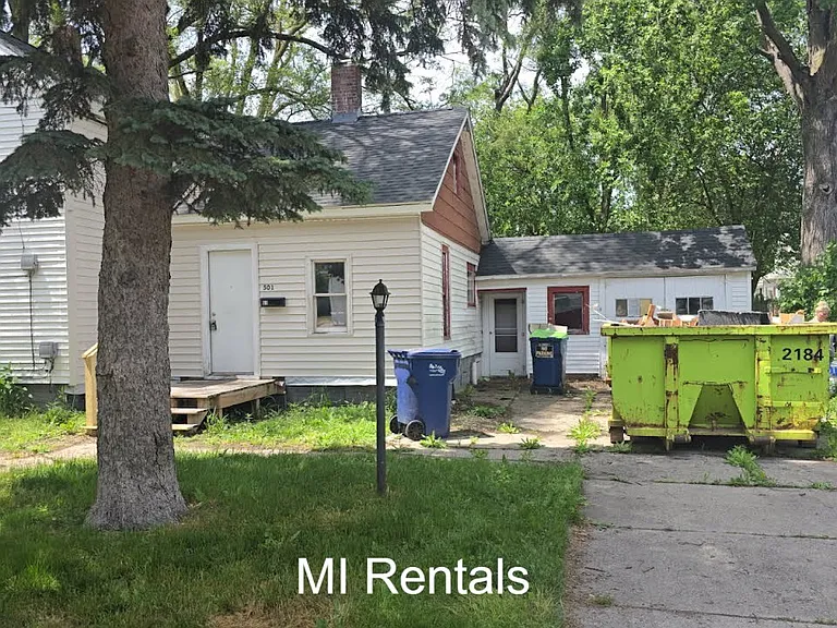 501 King St — Photo 1