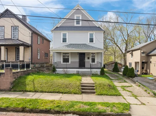 32 Penfield Ave, Akron, OH 44310