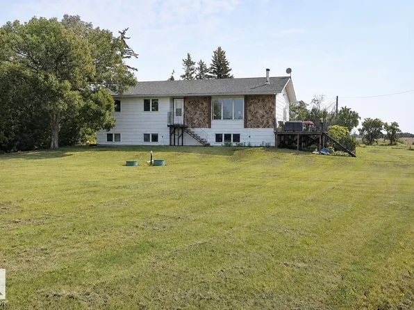 532077 Range Road 180 Rural, Lamont County, AB T0B 3H0