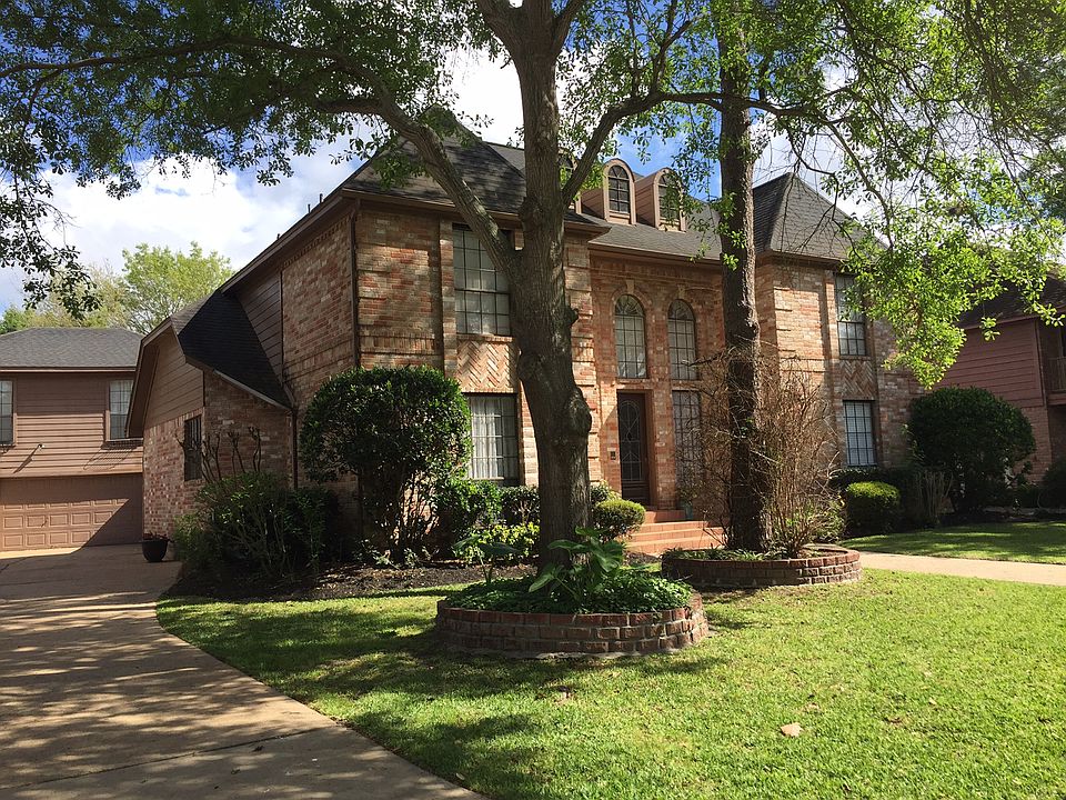 1st image of 22014 Wickfield Dr