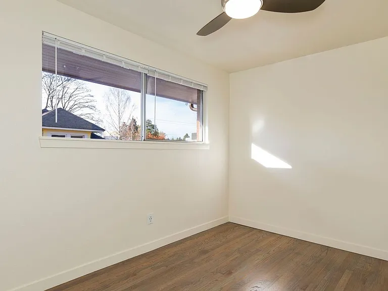 1547 NW 63rd St — Photo 5