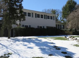 116 Livingston Ave, Edison, NJ 08820