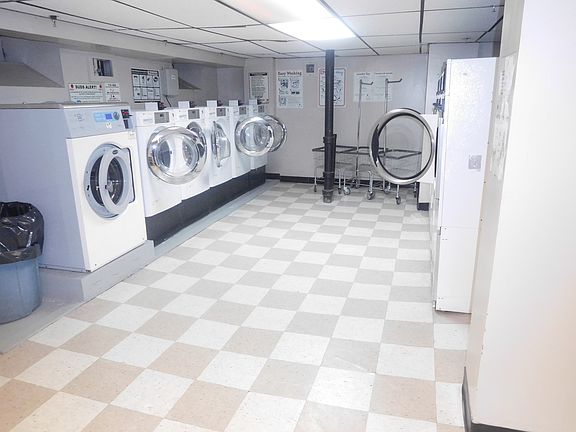5th image of 141-25 Northern Boulevard # Fl 3