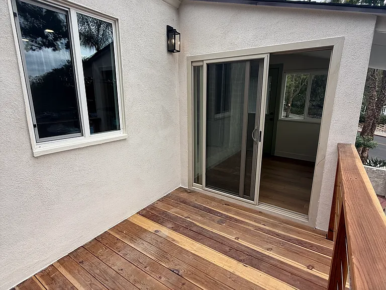 4395 Aragon Way — Photo 7