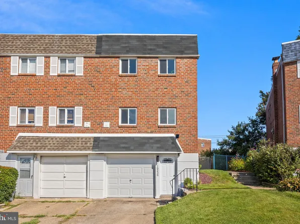 10230 Selmer Plz, Philadelphia, PA 19116