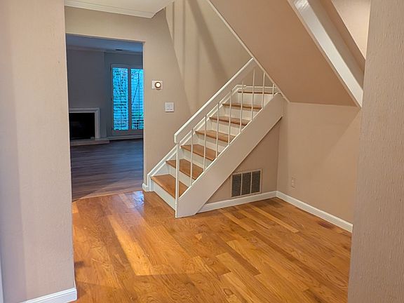 Entry & Stair