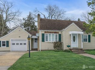 23 Cleveland Ave, East Brunswick, NJ 08816
