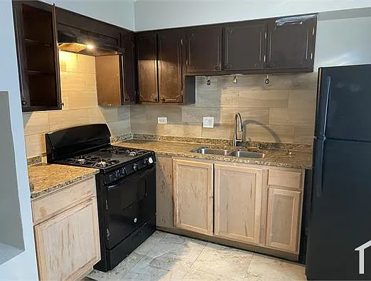 9040 S Dauphin Ave #D — Photo 10