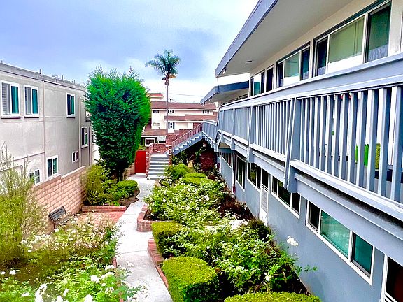 2nd image of 470 N Coast Hwy APT G