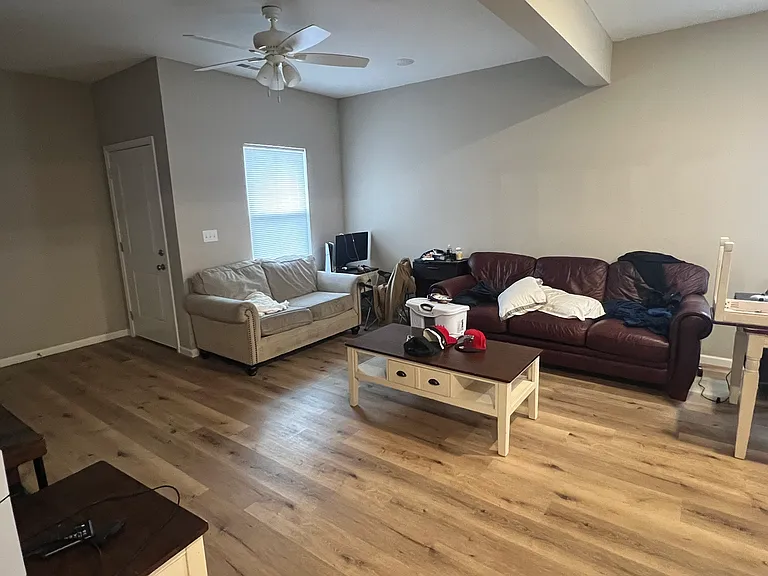 305 Sanford Ave #101 — Photo 5