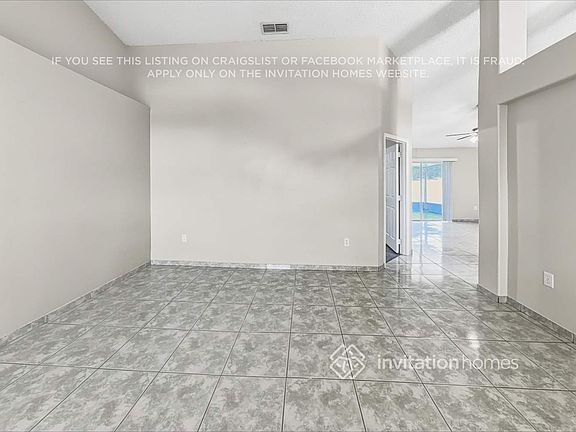 4th image of 1813 Snaresbrook Way