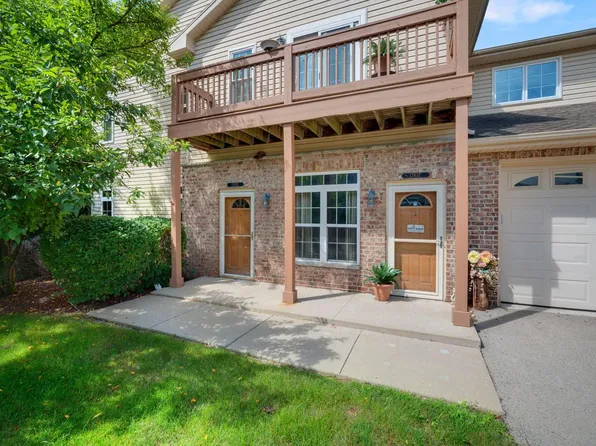 17835 W Radam DRIVE #17835, New Berlin, WI 53146