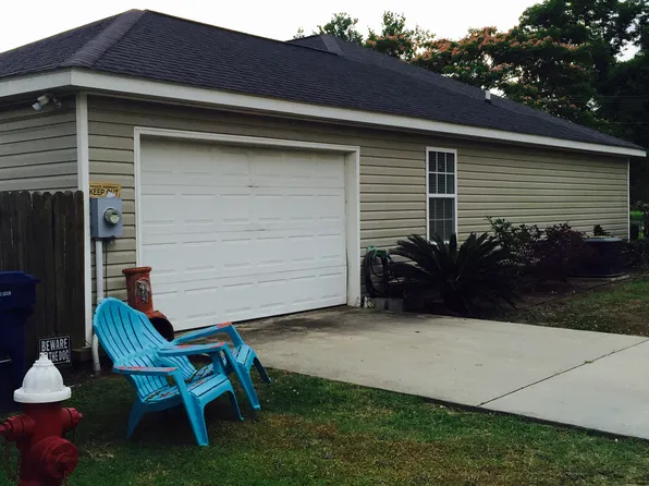 82 Miller Rd, Cowarts, AL 36321