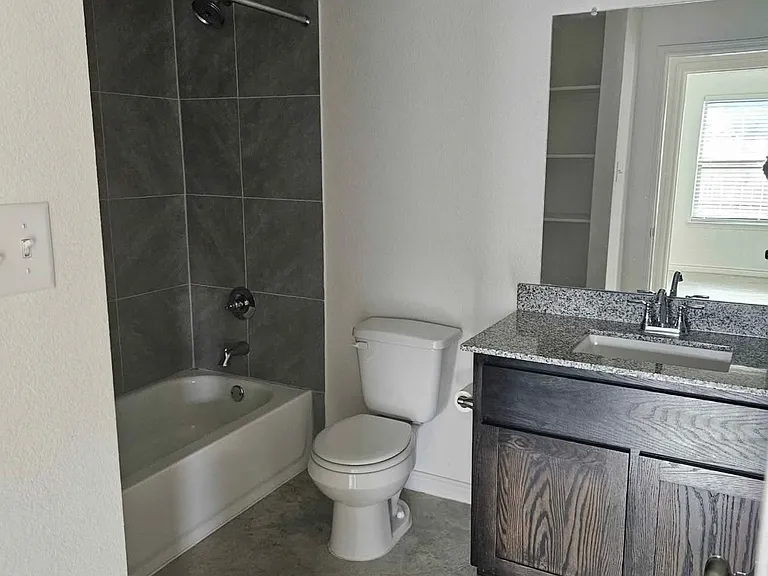 4404 Water St #A — Photo 15