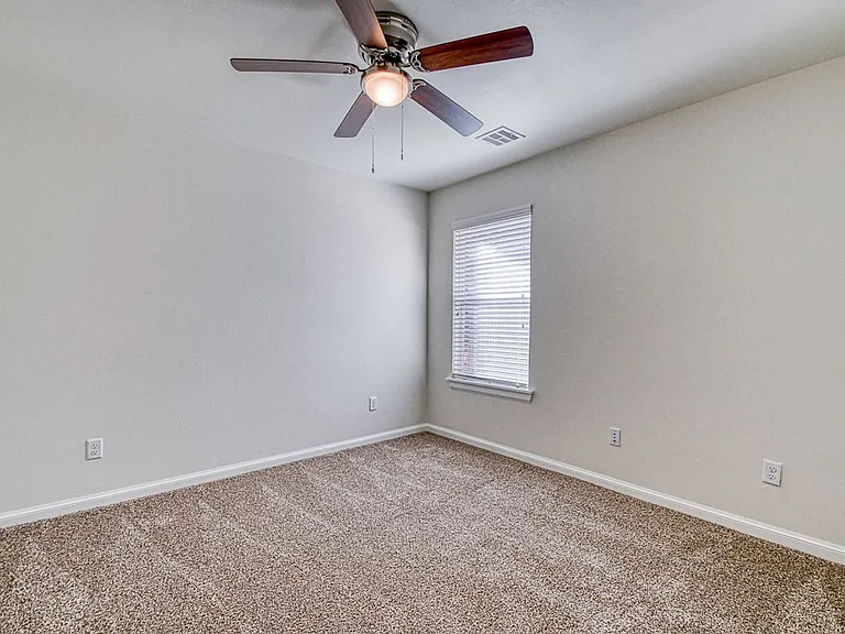 3112 Pebble Pond Dr — Photo 25