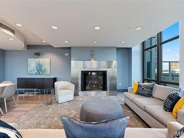Sitting area