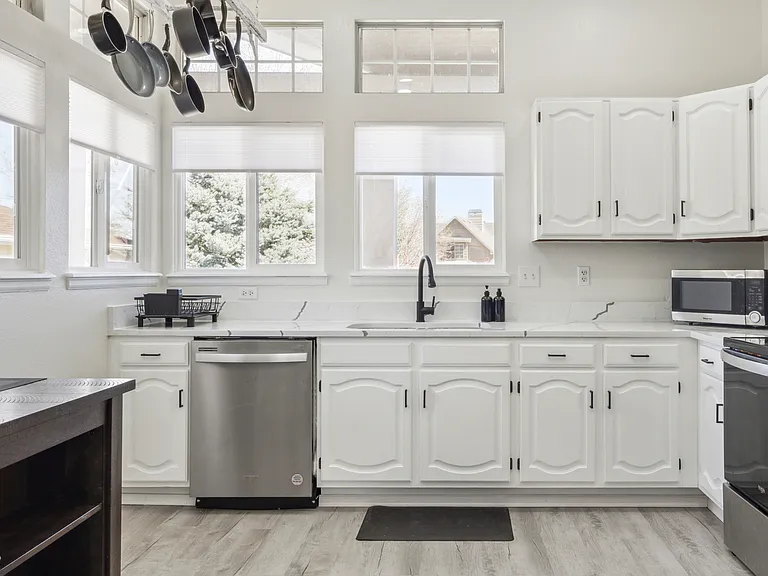 3144 W Sugarbowl Ct — Photo 2
